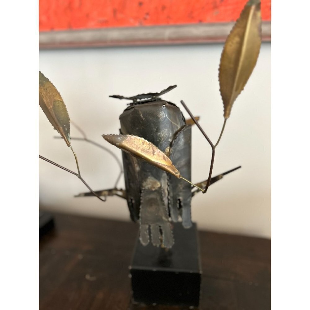 Vintage Hand-made Metal Sculpture OWL Pedestal Gallery Singed - Picture 9 of 14